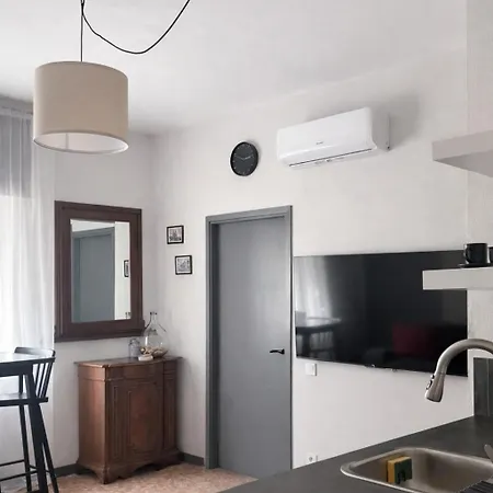 Casa Lontano Dal Trambusto Apartment Ossenigo